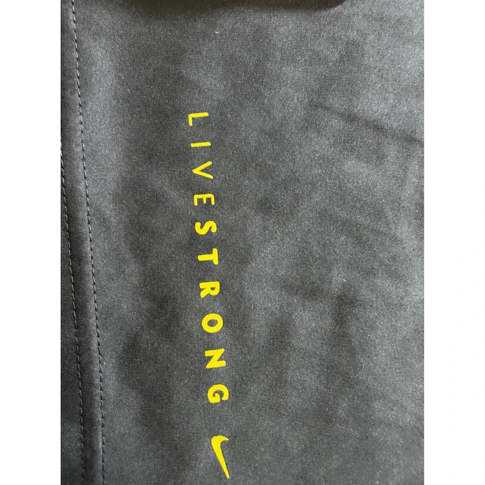 Nike Livestrong Shorts Mens 2XL Gray Dri-FIT Athletic Gym Running Active